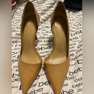 Michael Kors pumps
